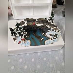 Department 56 Mill Creek Bridge in Box #52635 Mint Condition.